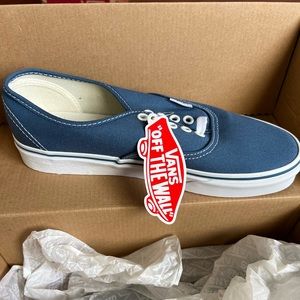 Vans - Authentic